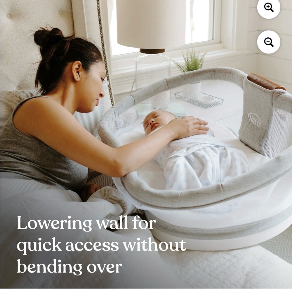 Halo White and Gray Bassinet with Easy Access